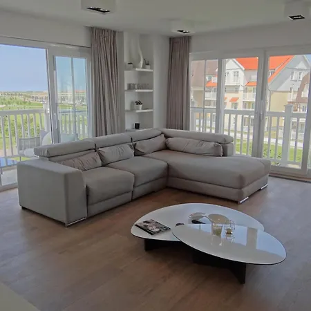 Appartamento In Near Marina