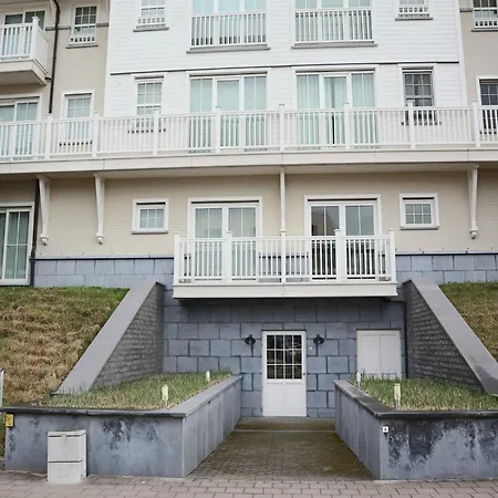 In Near Marina * Nieuwpoort